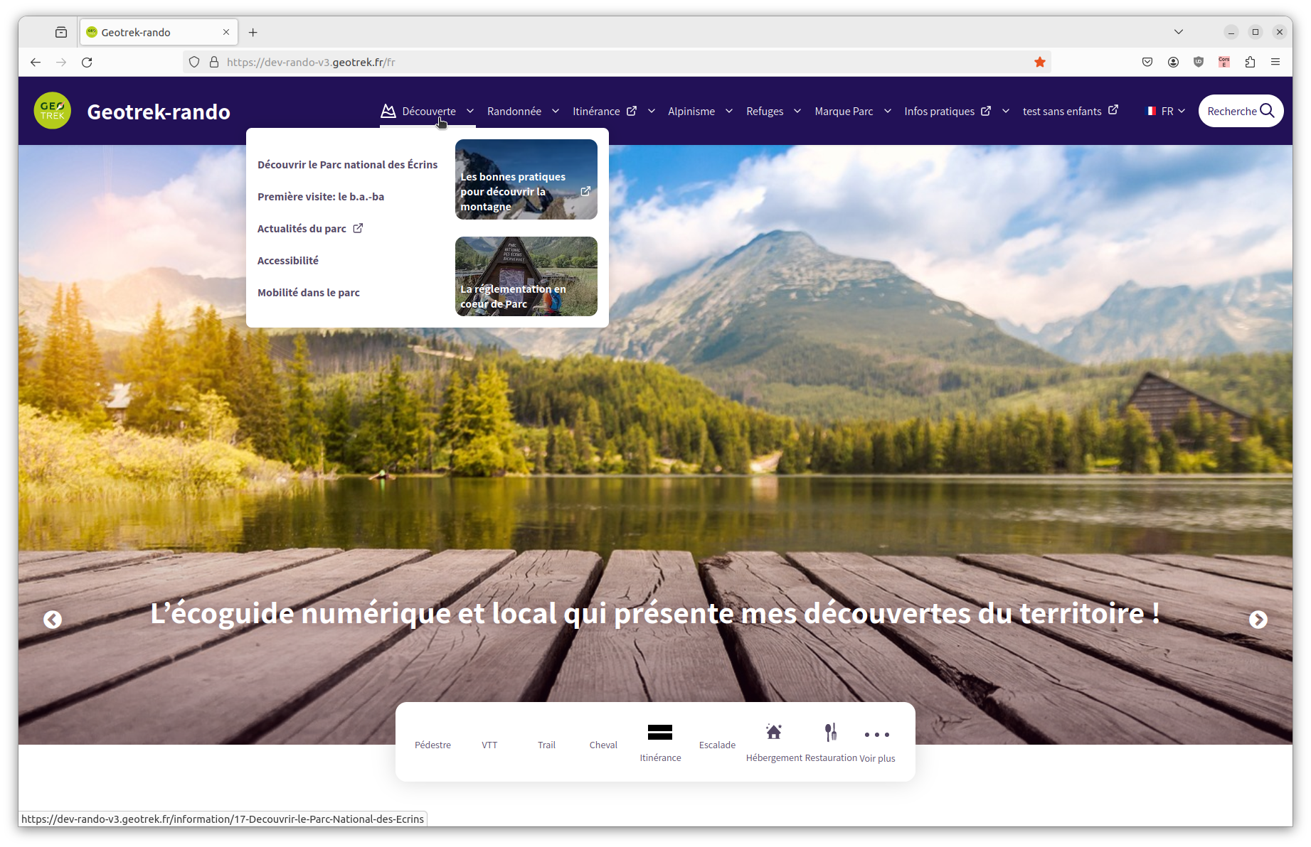 ../_images/flatpages_header_menus_example.png
